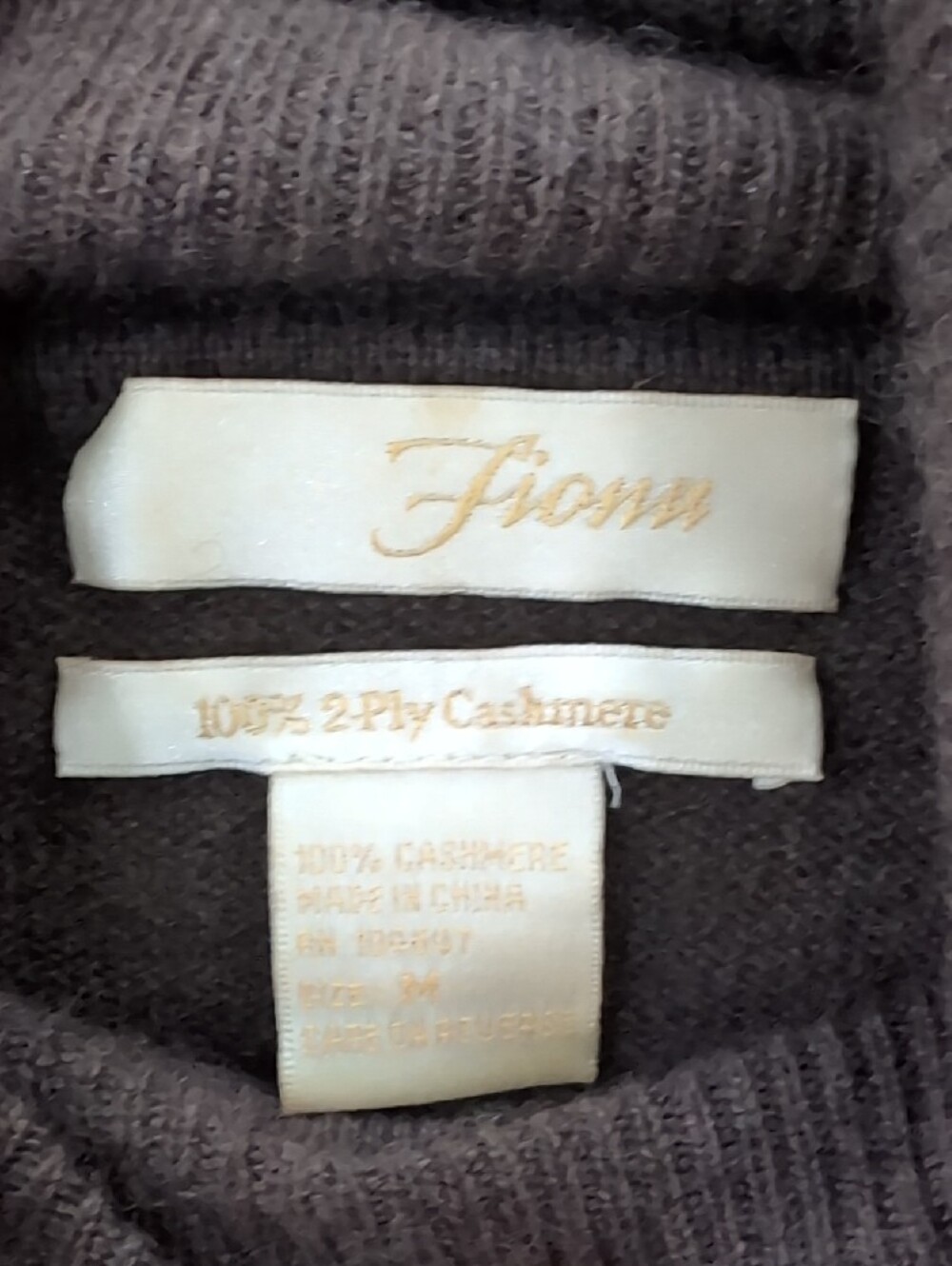 Women's Brown Turtleneck Sweater Cashmere Size Medium - Picture 3 of 8